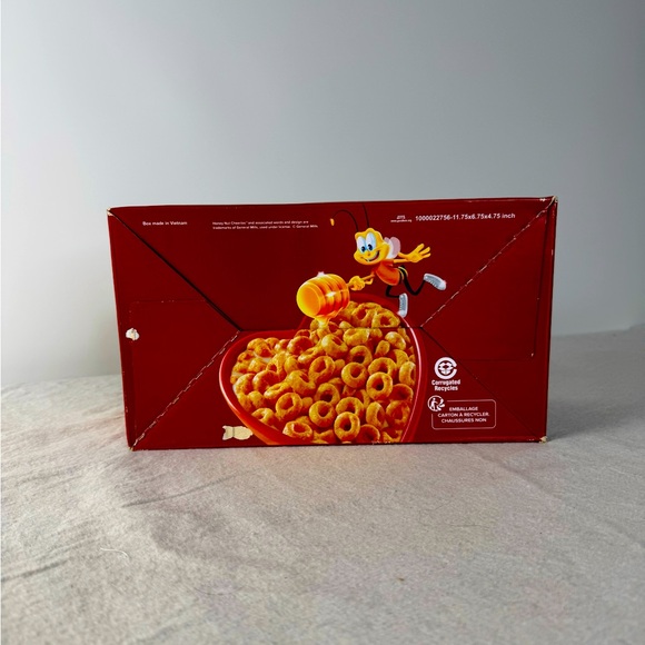 Honey Nut Cheerios Crocs - Special Edition - RARE!! - Picture 3 of 10